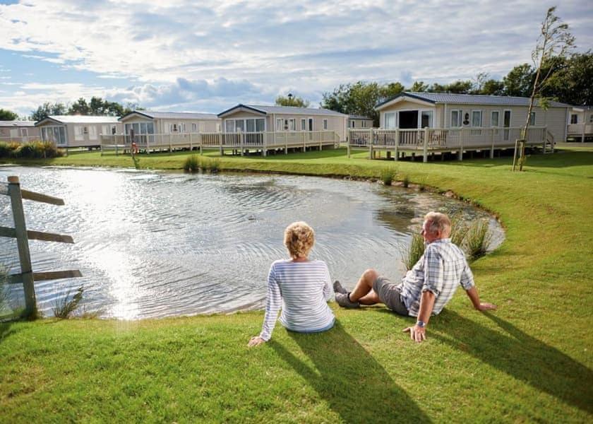 Blue Dolphin Holiday Park Gristhorpe 外观 照片