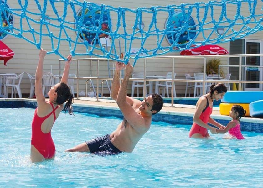 Blue Dolphin Holiday Park Gristhorpe 外观 照片